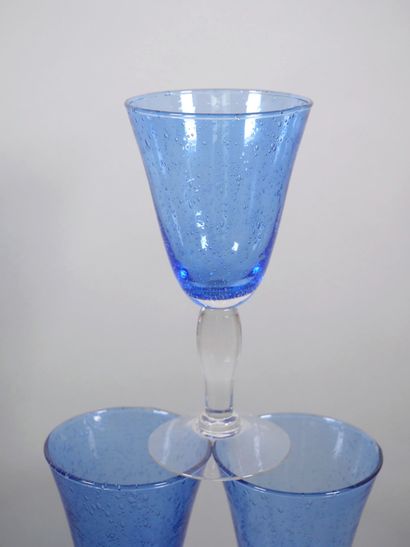 Suite de six verres à eau, la coupe de forme...