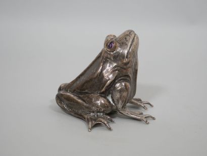 Sujet en métal argenté figurant une grenouille...