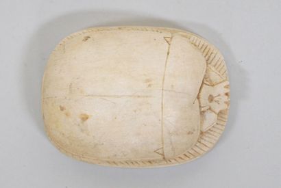 Ensemble dans le goût de l'Egypte antique...