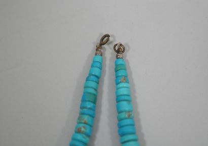 Ensemble de bijoux fantaisies à l'imitation...