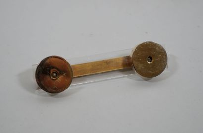 Suite de 12 porte-couteaux à sections de...