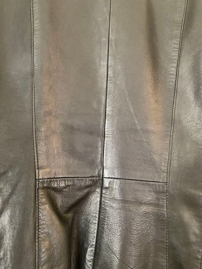 DANIEL HECHTER
Veste de femme en cuir d'agneau...