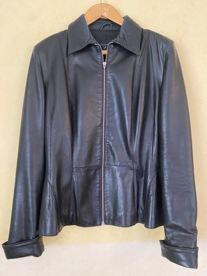 DANIEL HECHTER
Veste de femme en cuir d'agneau...