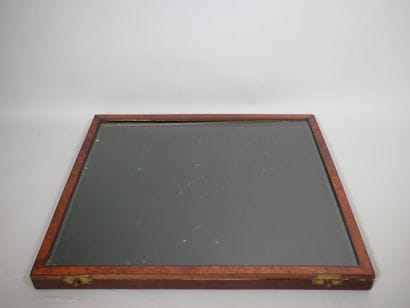 Grande vitrine de présentation à poser de...