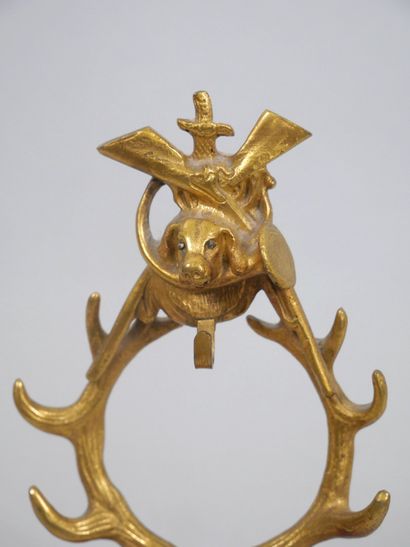 ATHA Paris, attribué à
Porte-montre en bronze...