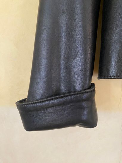 DANIEL HECHTER
Veste de femme en cuir d'agneau...