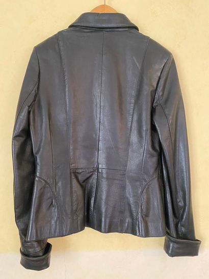 DANIEL HECHTER
Veste de femme en cuir d'agneau...