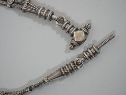 Fort ensemble de bijoux fantaisie en métal...