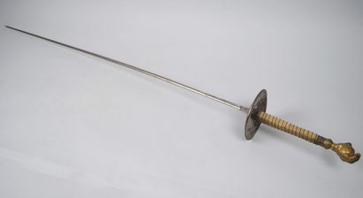 Fencing foil with filigree fusee, helmet-shaped...
