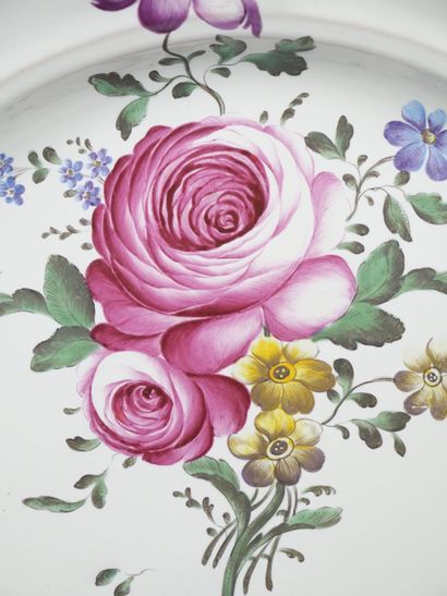 STRASBOURG
Earthenware rimmed dish with polychrome...