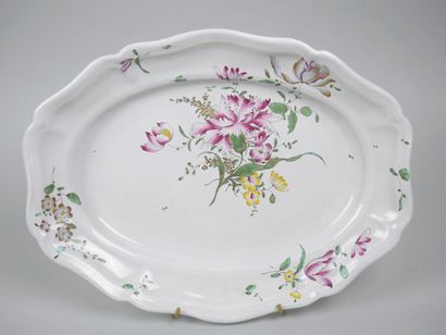STRASBOURG
Earthenware oval dish with contoured...