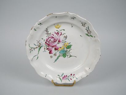 STRASBOURG
Suite of five earthenware rimmed...