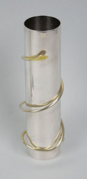 ERCUIS
Set of three silver-plated soliflor...