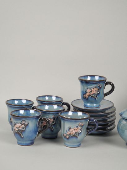 VALLAURIS (?)
Glazed earthenware coffee set...