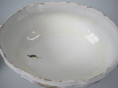 STRASBOURG
Covered earthenware tureen with...