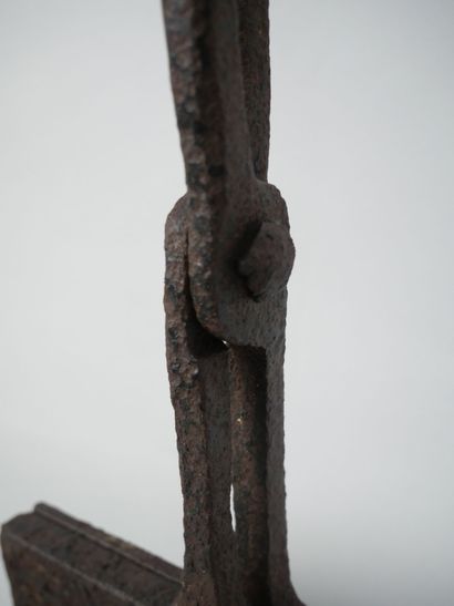 Cast iron waffle iron with foliage and fleur-de-lys...
