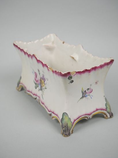 STRASBOURG
Rectangular earthenware planter...
