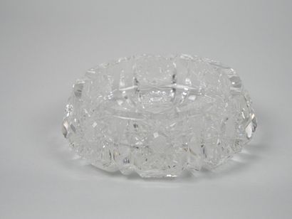 A set of two ashtrays and a bonbonnière in...