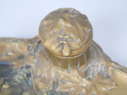 Som-Charles GUENARDEAU (born 1866)
Gilt patina...