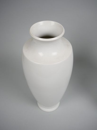 SEVRES
Set of two white porcelain vases,...
