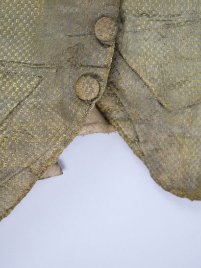 Green fluted vest
Louis XVI period.
Dimensions:...