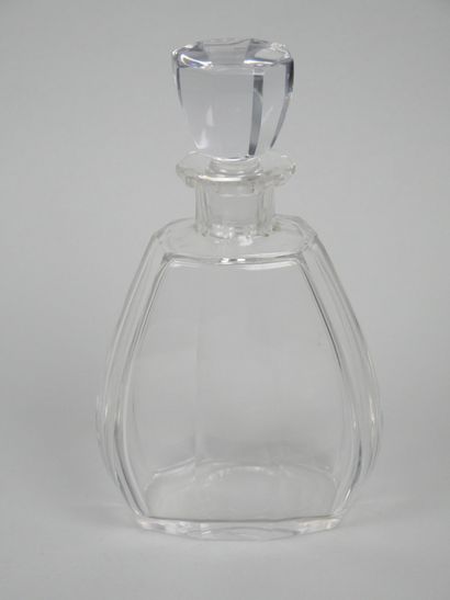 Cut-crystal decanter, piriform body with...