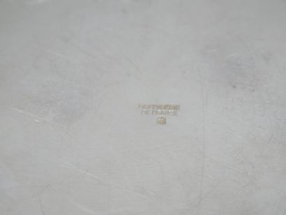 Set of silver-plated metal pieces including...
