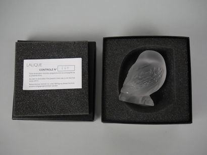 LALIQUE FRANCE
Owl
Partially frosted crystal...