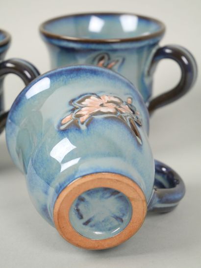 VALLAURIS (?)
Glazed earthenware coffee set...