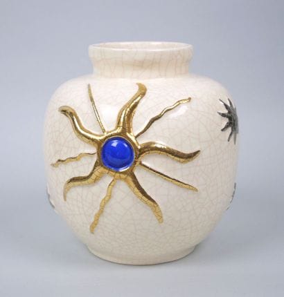 LONGWY
Cracked earthenware vase decorated...