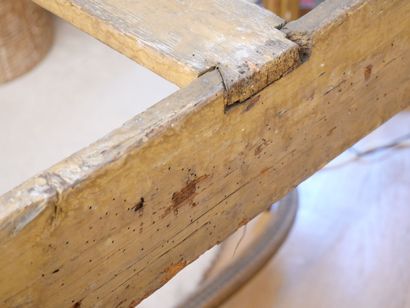 Rectangular console table in finely carved,...