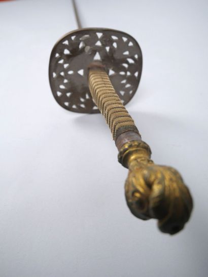 Fencing foil with filigree fusee, helmet-shaped...