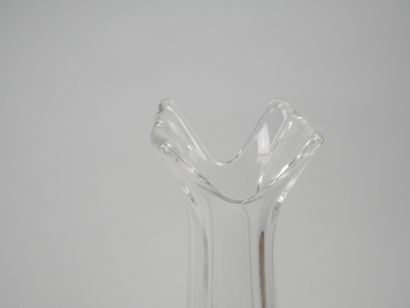 Reunion of free-form molded crystal pieces...