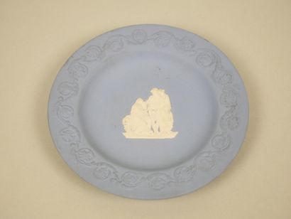 WEDGWOOD
Reunion of fine stoneware elements...