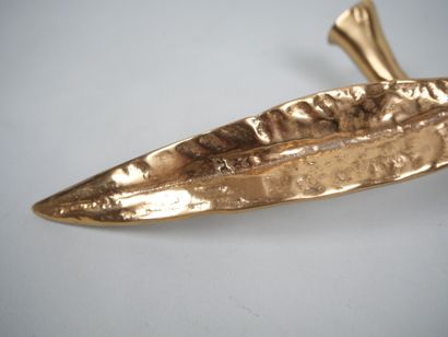 Yves LOHE (Born 1947)
Hand with pen 
Bronze...