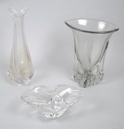 Reunion of free-form molded crystal pieces...