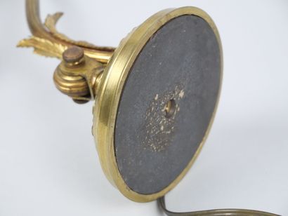 Banker's desk lamp in chased and gilded bronze,...