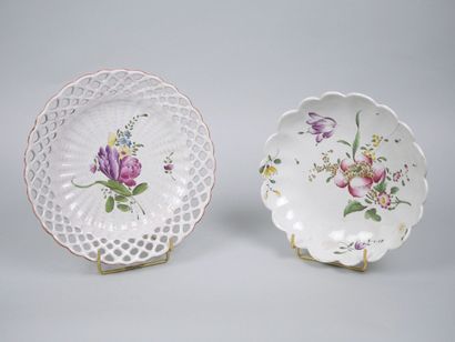 NIDERVILLER and STRASBOURG
Earthenware plate...