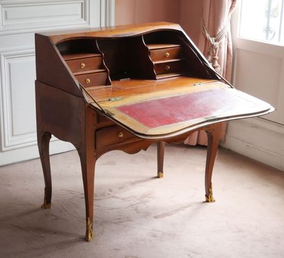 Sloping desk in molded cherrywood, opening...