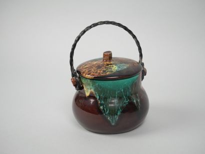 VALLAURIS
Small ceramic covered pot with...