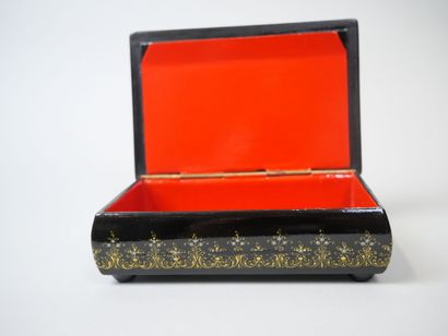 RUSSIA - Palekh school
Reunion of two lacquer...