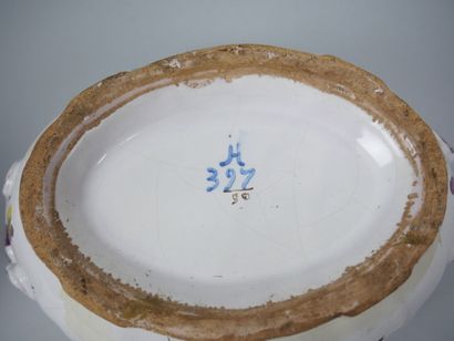 STRASBOURG
Covered earthenware tureen with...