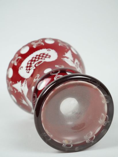 Medici vase in ruby crystal, with engraved...