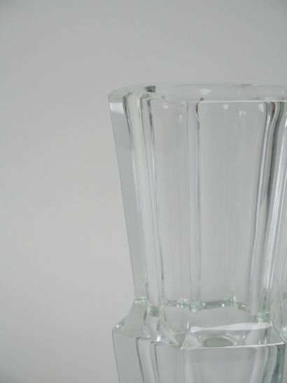 SEVRES
Hexagonal cut crystal vase
Mark under...