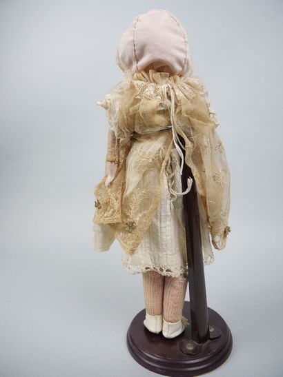ARMAND MARSEILLE
Porcelain-headed doll with...