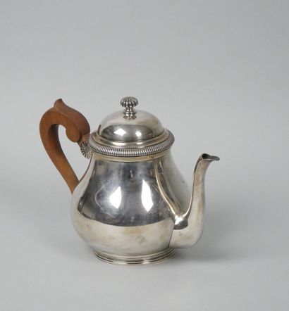 Part of a tea and coffee service in 950-thousandth...