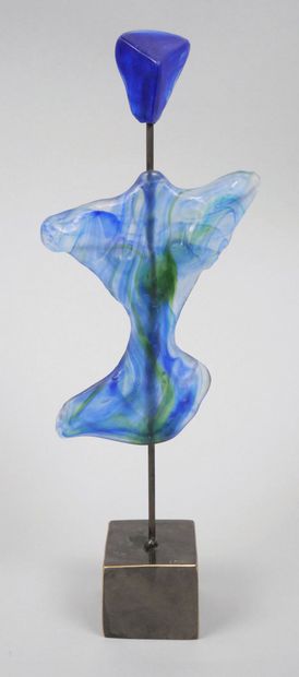 Yves LOHE (Born 1947)
Silhouette
Pressed...