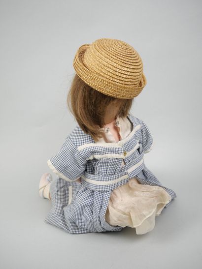UNIS FRANCE
Talking doll in composition,...
