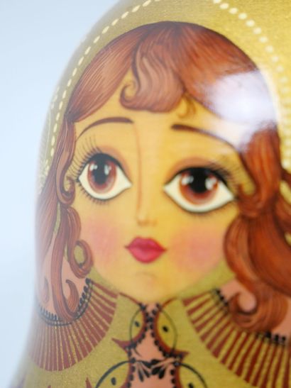 RUSSIA
Suite of 7 matryoshka in lacquered...