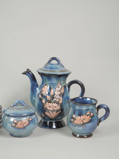 VALLAURIS (?)
Glazed earthenware coffee set...